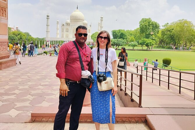Taj Mahal Tour From Delhi By SuperFast Train With 5* Hotel Lunch - Meeting Points and Pickup