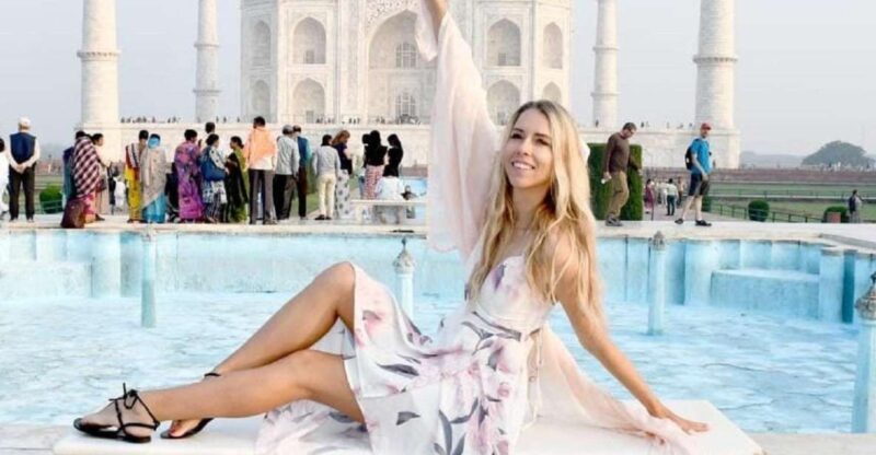 Taj Mahal Walking Tour: By Expert Official Tour Guide. - Key Points