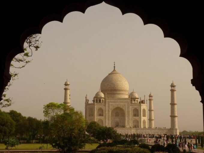 Taj Mahal With Agra Fort Baby Taj Full Day Local Tour - Explore Vibrant Local Bazaars