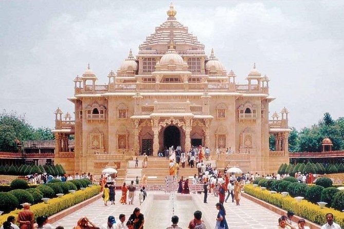 Taj Mahal With Haridwar & Rishikesh Best Holy Land Tour 6 Days - Taj Mahal Exploration