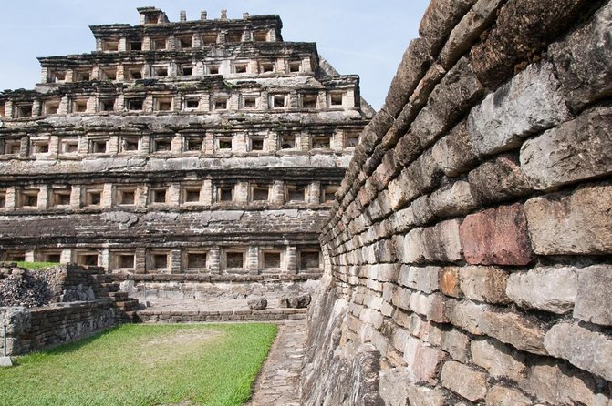 Tajin Ruins Day Trip and Vanilla Factory Experience - Vanilla Factory Visit
