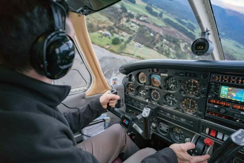 Takaka: Farewell Spit/Abel Tasman Scenic Flight - An In-Depth Look at the Scenic Flight Experience