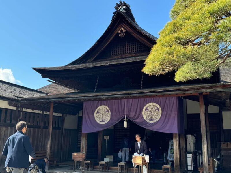 Takayama: Full-Day Private Guided Tour to 6 GYG Top Spots - Tour Inclusions