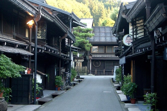 Takayama Half-Day Private Tour With Government Licensed Guide - Confirmation and Additional Information