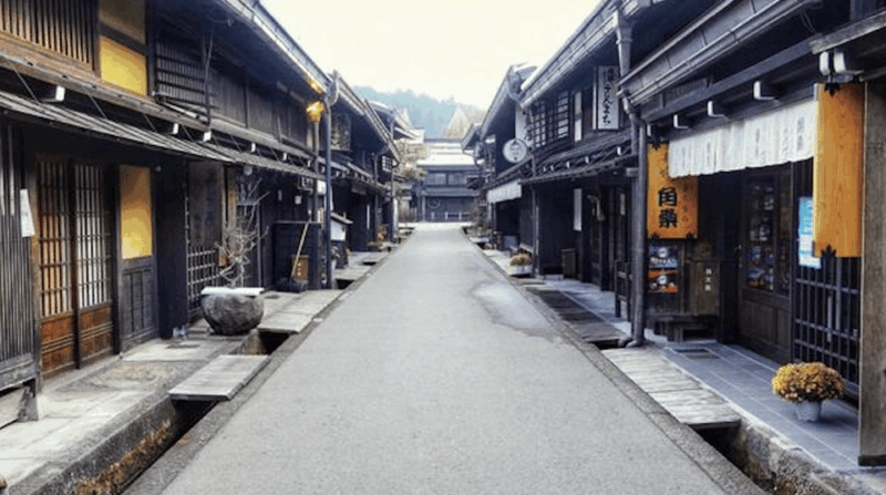 Takayama Private Custom Tour With Local Guide - Takayama Jinya Former Outpost