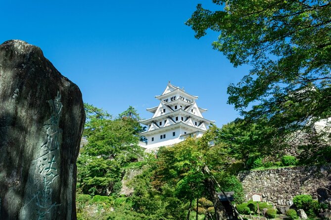 Takayama to Gujo Hachiman, History Traditions and Crafts - Accommodation Details