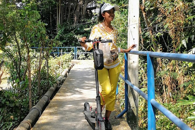 Take a E-Scooter Ride in Bangkoks Jungle - Sights and Attractions
