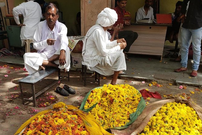 Take in the Beauty of an Early Morning With Fresh Flowers - Accessibility and Participation Details