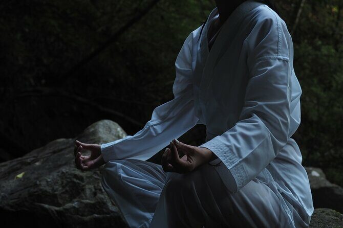 TakigyoTraditional Japanese Waterfall Training meditation - The Waterfall Meditation (Takigyo)