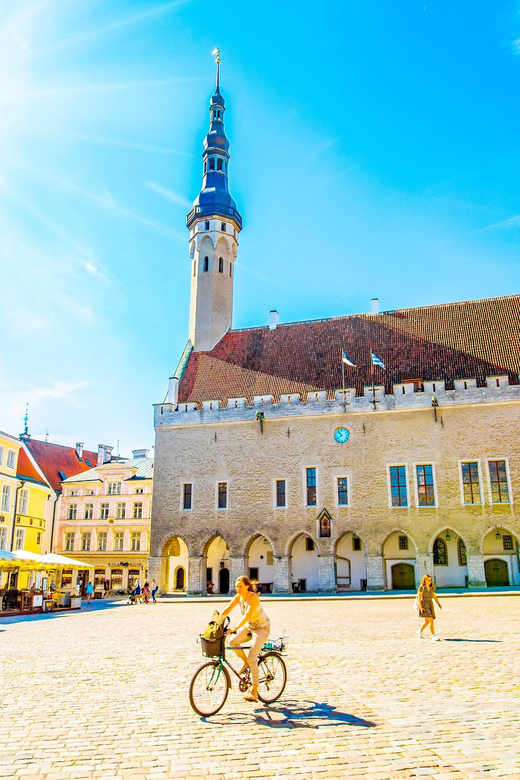 Tales of Tallinn: 4-hour Combo Bus & Walking Tour - Key Points