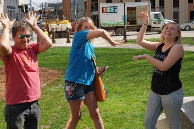Tallahassee App-Based City Scavenger Hunt - Navigate the Scavenger Hunt Virtually