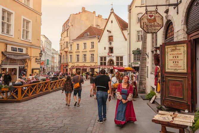 Tallinn Day Tour From Helsinki (Ferry Tickets+ Guiding+ Own Time) - Reviews and Ratings