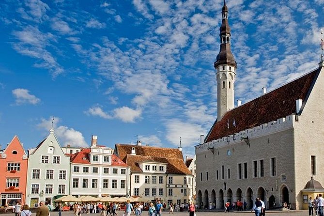 Tallinn Old Town Tour Combined With Jägala Waterfall Visit - Exploring Tallinns Old Town