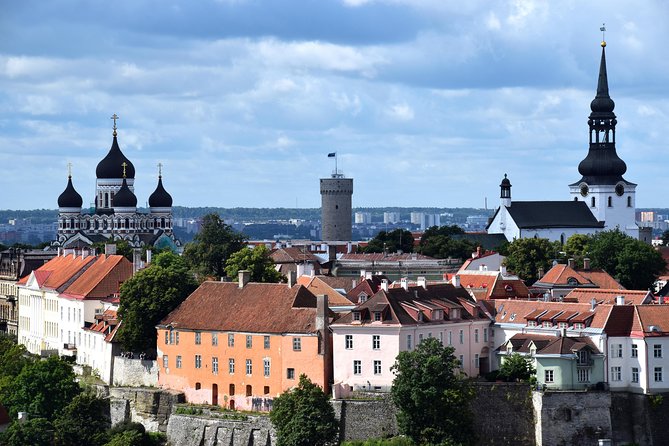 Tallinn Old Town Walking Tour - Tour Highlights