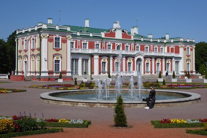 Tallinn Sightseeing Tour by Coach and Foot - Tour Type and Pricing