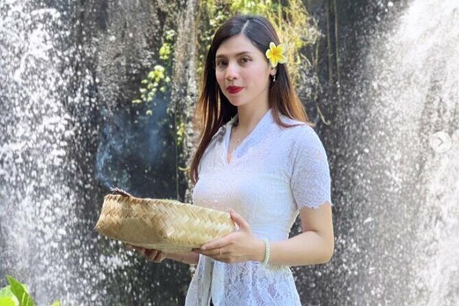 Taman Beji Griya Waterfall Tranquil Purification Ceremony - A Closer Look at the Experience