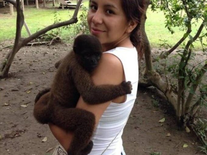 Tambopata Excursion 5D/4N, Parrot Clay Lick – Monkey Island - Lake Sandoval Rowboat Ride