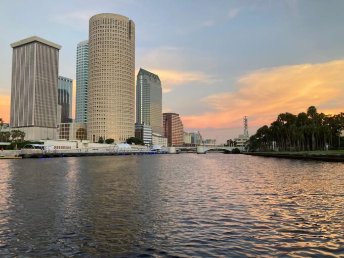 Tampa Bay: Sunset Cruise on a Private Boat - Breathtaking Skyline Vistas