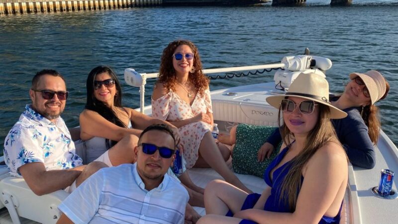 Tampa: Private Sunset Boating Trip - Included Amenities