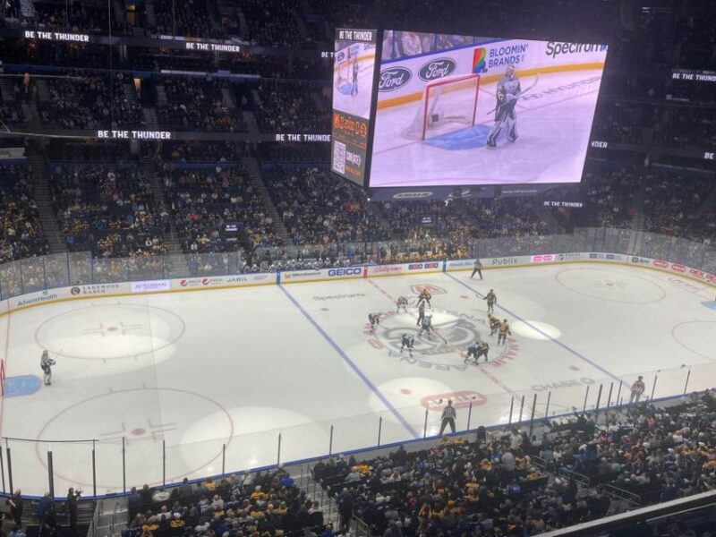 Tampa: Tampa Bay Lightning Ice Hockey Game Ticket - Venue Details and Amenities