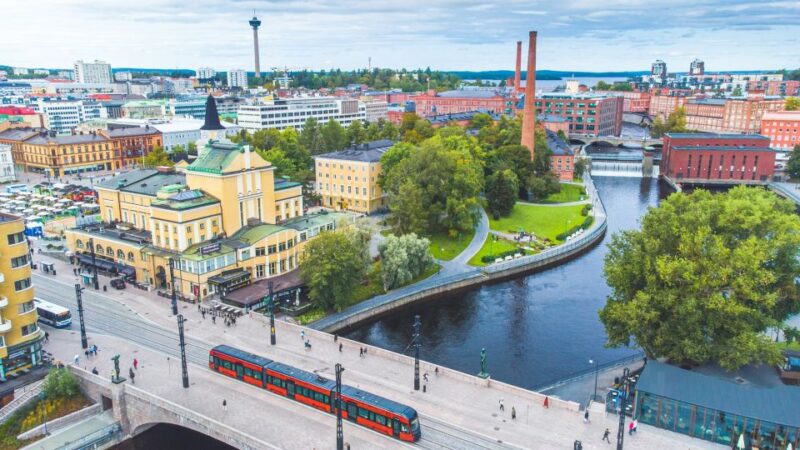 Tampere: Helicopter Transfer to Helsinki Airport - Scenic Flight Experience
