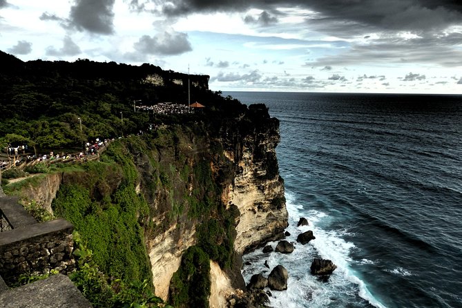 Tanah Lot and Uluwatu Temple Private Guided Tour - Itinerary Highlights