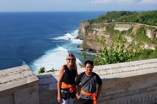 Tanah Lot and Uluwatu Temple Private Guided Tour - Transportation and Accessibility