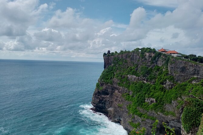 Tanah Lot and Uluwatu Temple Private Guided Tour - Confirmation and Flexibility