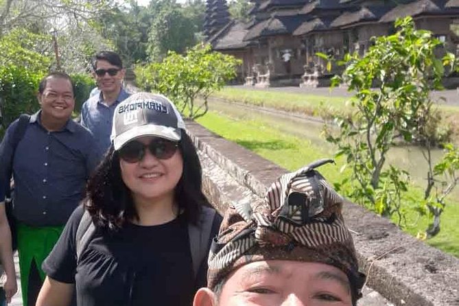 Tanah Lot Bali Temple Sunset Small Group Tour – Half Day - Group Size and Logistics