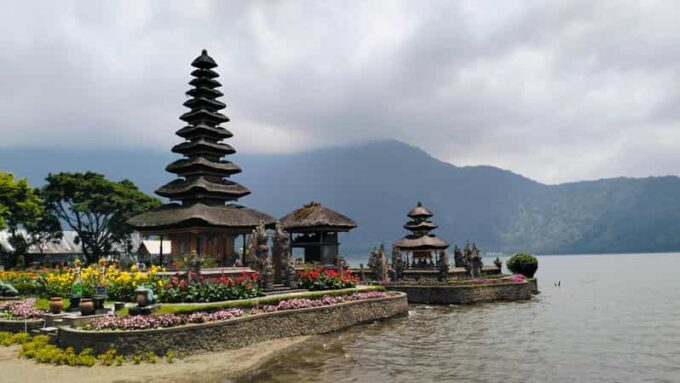 Tanah Lot, Jatiluwih, Ulun Danu Beratan Fullday Private Tour - Tour Duration and Language