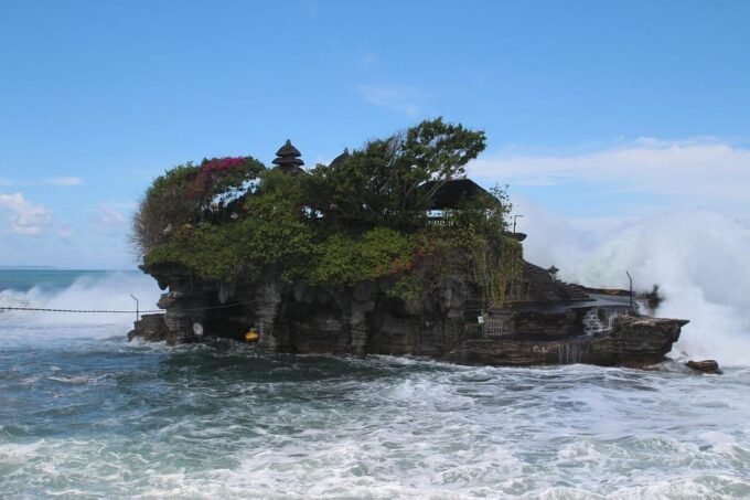 Tanah Lot, Jatiluwih, Ulun Danu Beratan Fullday Private Tour - Frequently Asked Questions