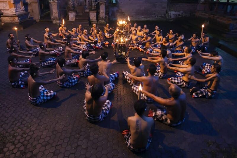 Tanah Lot Temple With Ubud Tour and Watching the Kecak Dance - Included Services