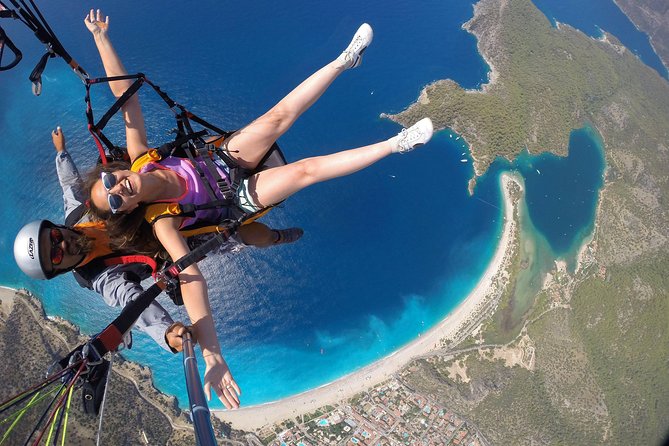 Tandem Paragliding in Ölüdeniz, Fethiye, Turkey - Experienced Instructors