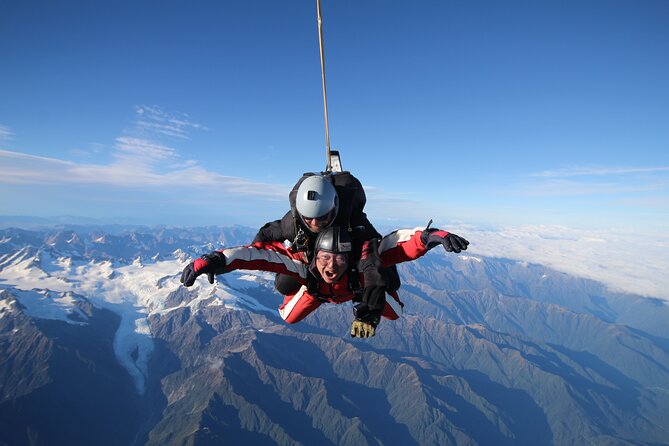 Tandem Skydive 13,000ft From Franz Josef - Photography and Videography