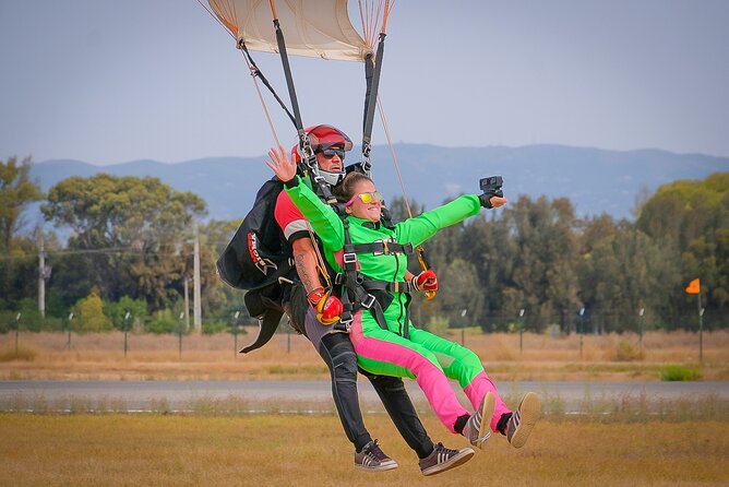 Tandem Skydiving Algarve From 15.000ft — 5000M - Age and Weight Requirements