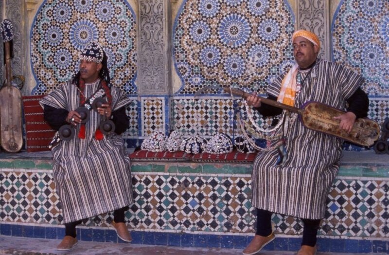 Tangier: 2-Day Trip From Tarifa - Professional Guide in Tangier