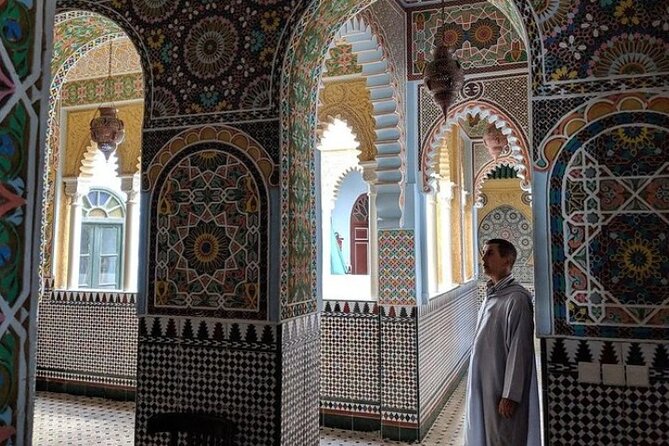 Tangier Old Town Private Walking Tour - Operating Hours and Accessibility
