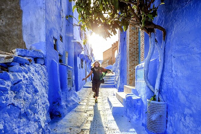 Tangier Transfer From Fes via Volubilis and Chefchaouen - Exploring Chefchaouen