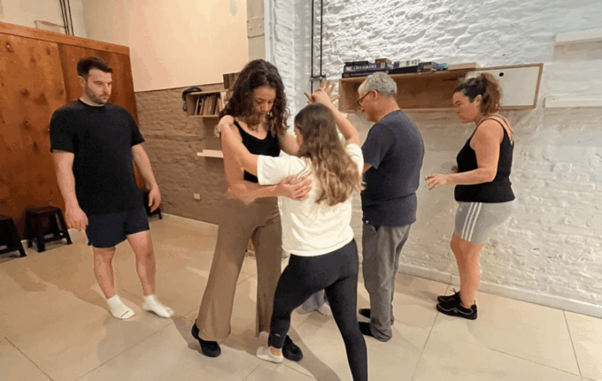 Tango Class: Meet the Dance and the Culture of Buenos Aires - Accessibility and Language