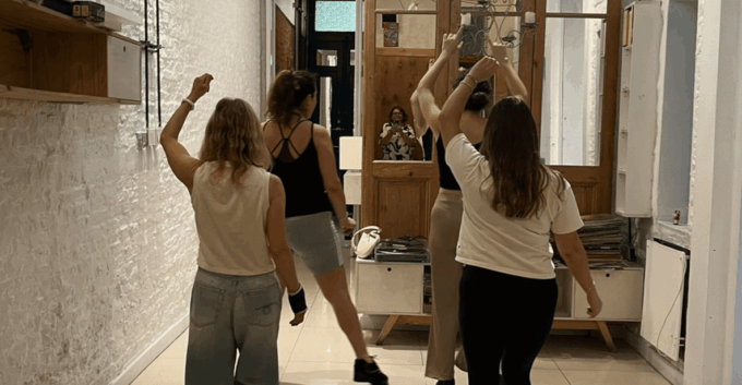 Tango Class: Meet the Dance and the Culture of Buenos Aires - Entry Instructions