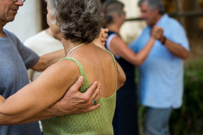 Tango Lessons in Apocoronas Area - Instructor Profiles