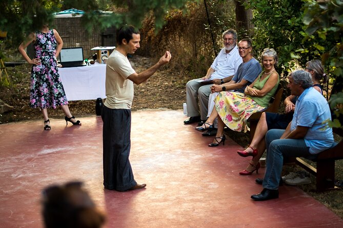 Tango Lessons in Apocoronas Area - What to Bring and Wear