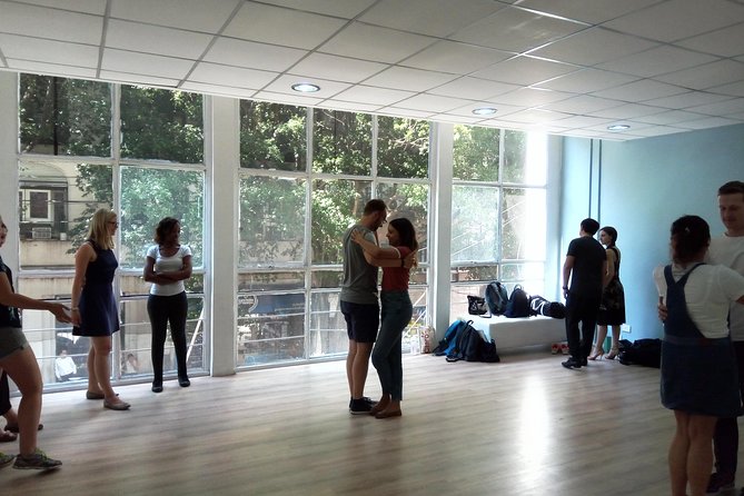 Tango Lessons in Buenos Aires - Vamos Academy - Class Structure and Offerings