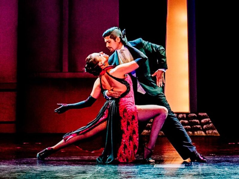 Tango Porteño Platea: Gourmet Dinner + Show + Free Transfer - Key Points