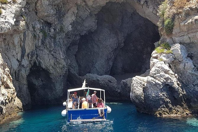 Taormina and Isola Bella Day Tour Including Boat Tour - Boat Tour Experience