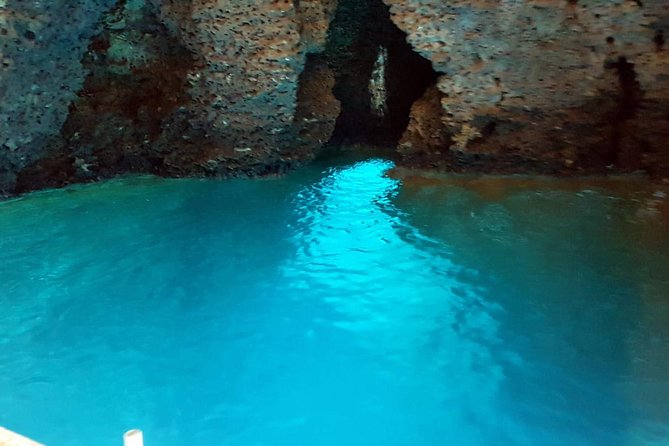 Taormina - Classic Boat Tour - Location and Accessibility