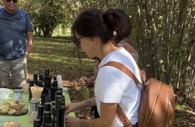 Taormina: Food and Wine Tour Also in Vintage Car - Live Tour Guide and Language Options
