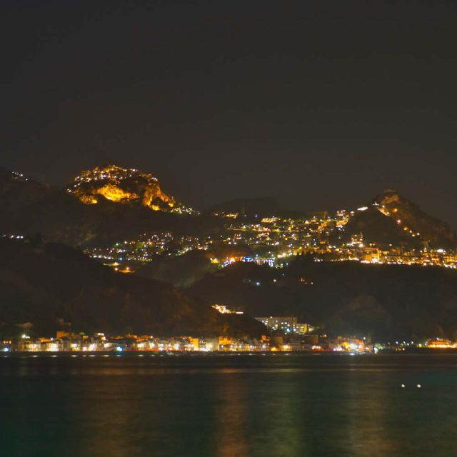 Taormina Sea: Pizza Under the Stars on Board - Dinner Offerings
