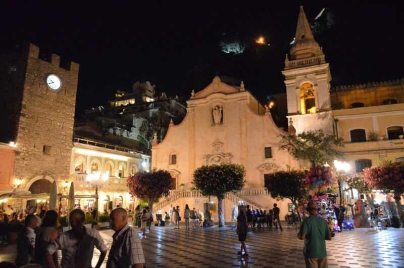 Taormina: Sunset Walking Tour & Aperitif on Rooftop Terrace - Key Points