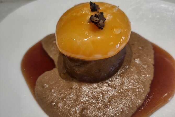 Tapas & Beyond: Private Tour With Professional Chef in Seville - Exploring Sevilles Tapas Scene